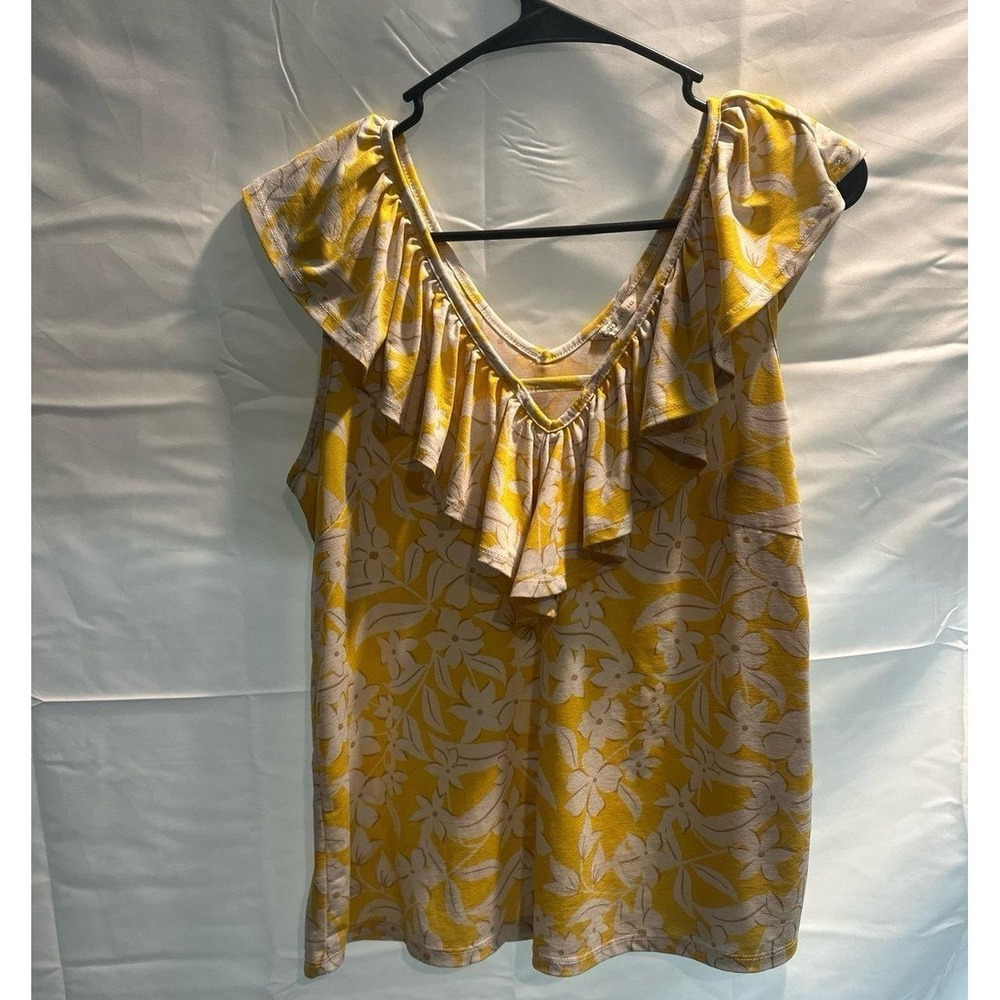 Cato Yellow Floral Ruffle V-Neck Sleeveless Top Small